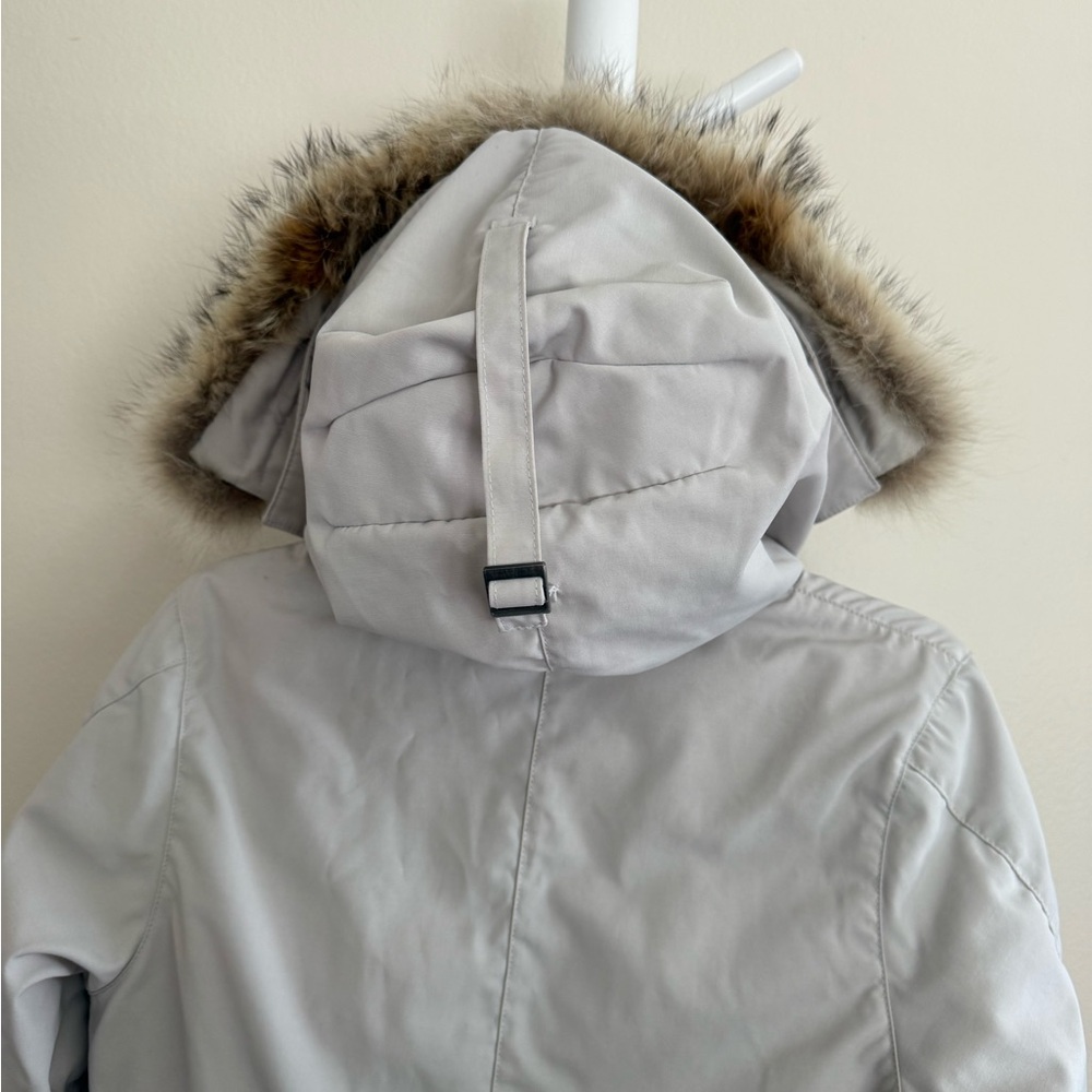 Canada Goose Women's Ski Jacket - White - Picture 9 of 9